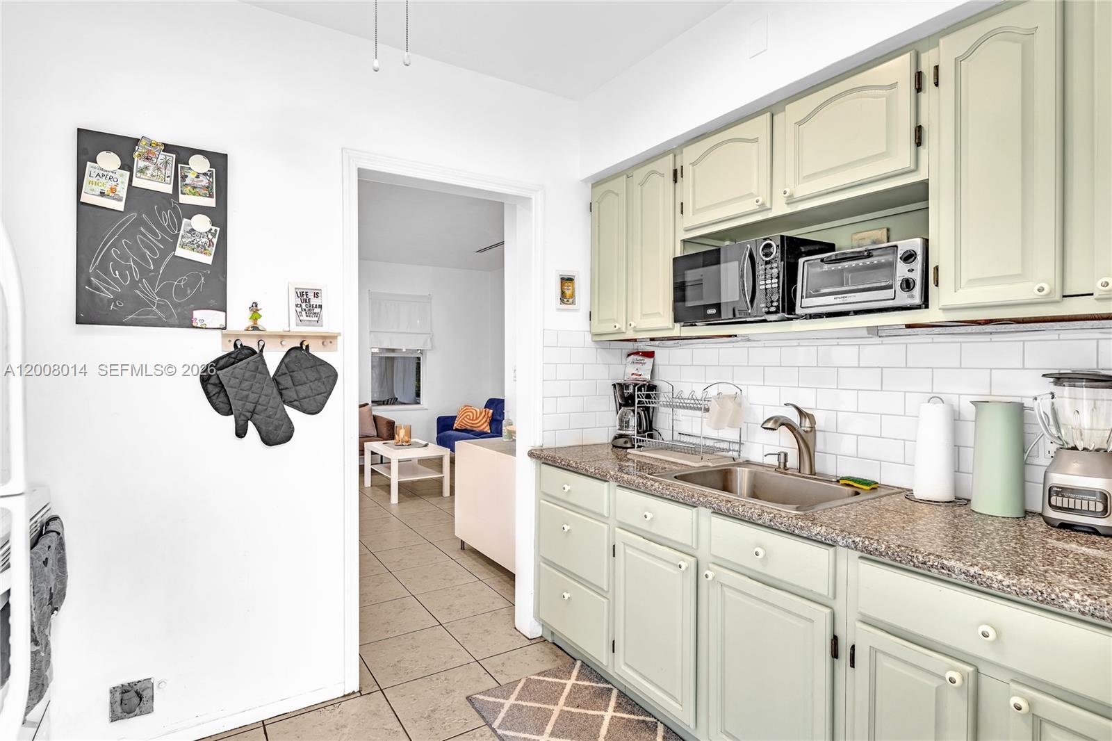 HAMPSHIRE HEATH - Residential