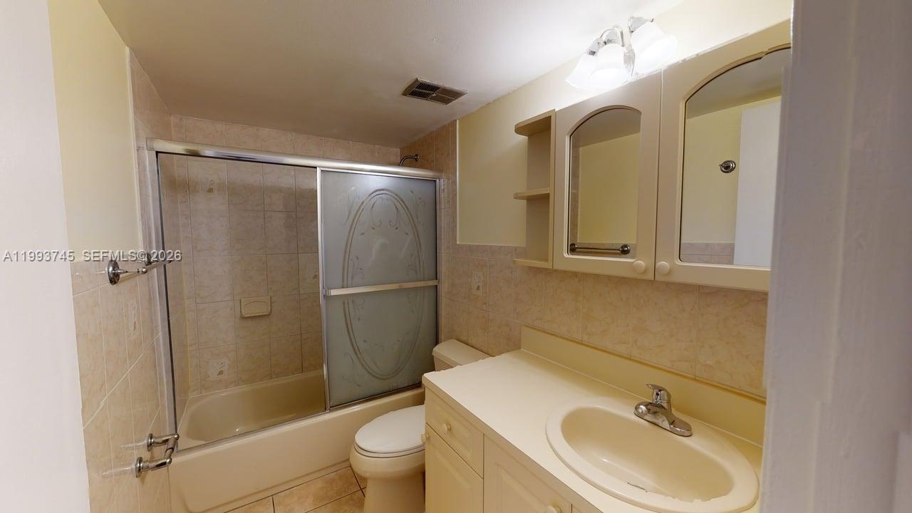 SIBONEY GARDENS CONDO - Residential Lease