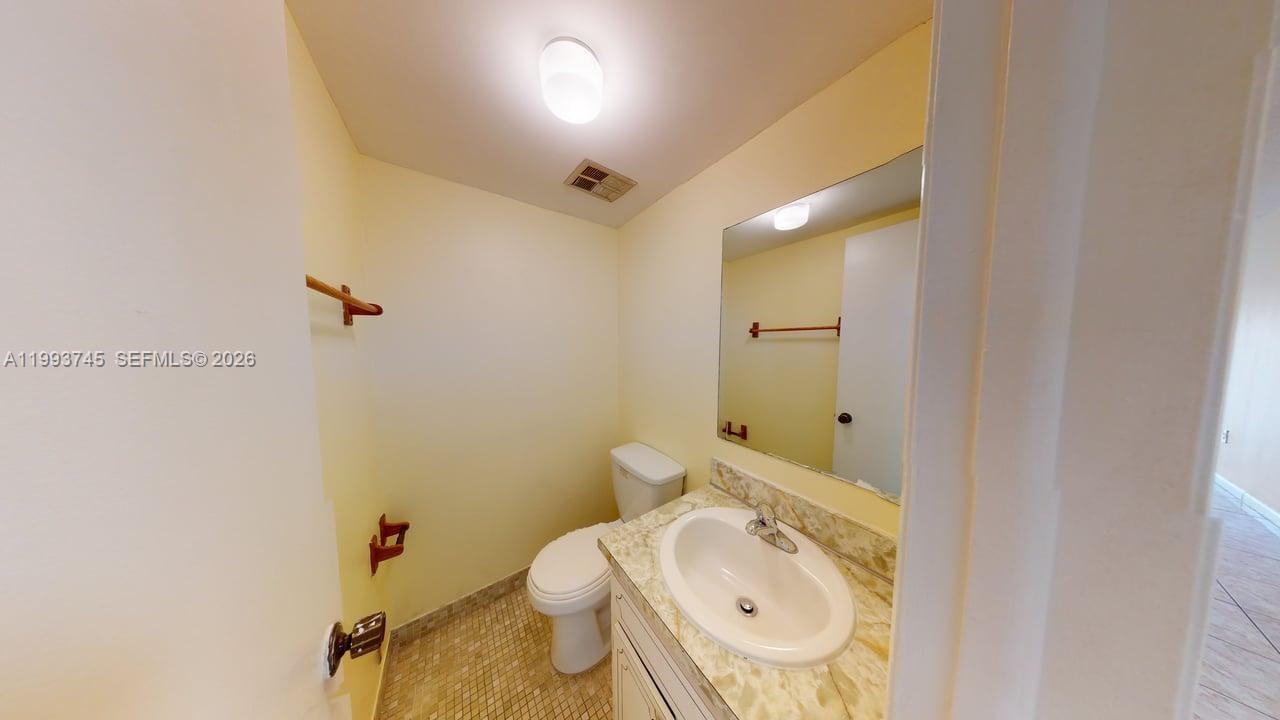 SIBONEY GARDENS CONDO - Residential Lease