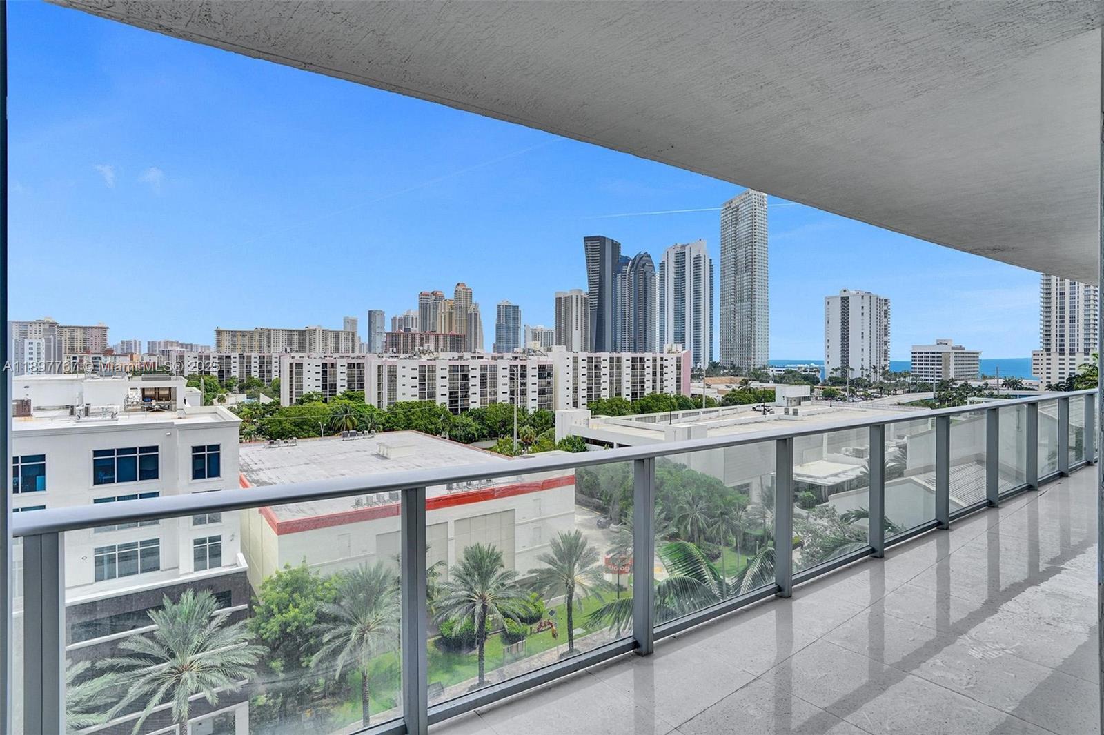 PARQUE TOWERS CONDO - Residential Lease
