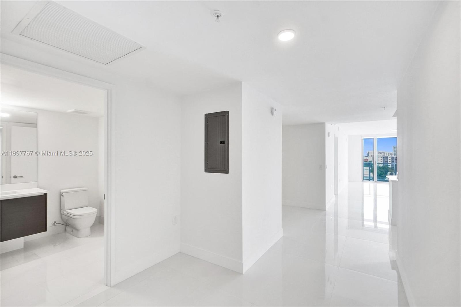 330 Sunny Isles Blvd 5-805