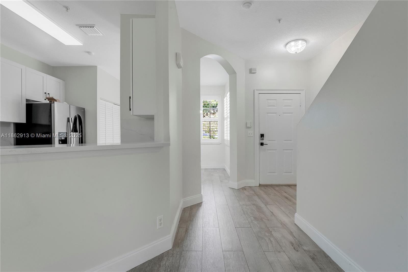 TEQUESTA TRACE CONDOMINIU - Residential