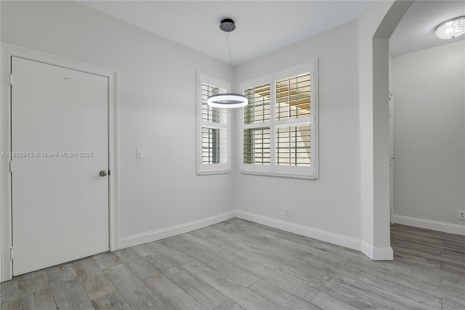 TEQUESTA TRACE CONDOMINIU - Residential