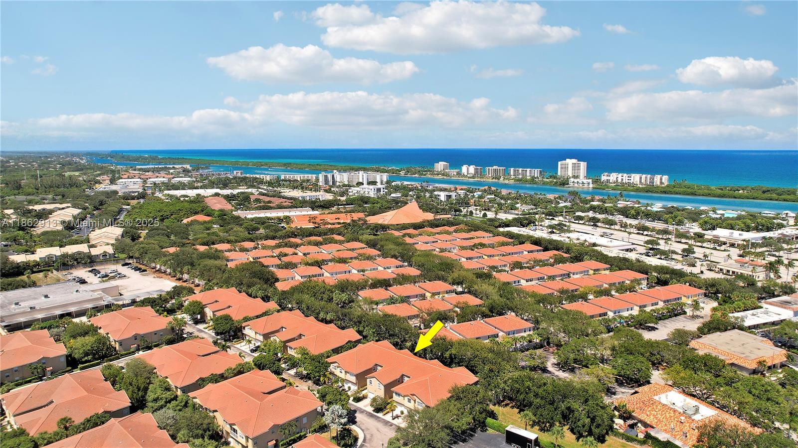TEQUESTA TRACE CONDOMINIU - Residential