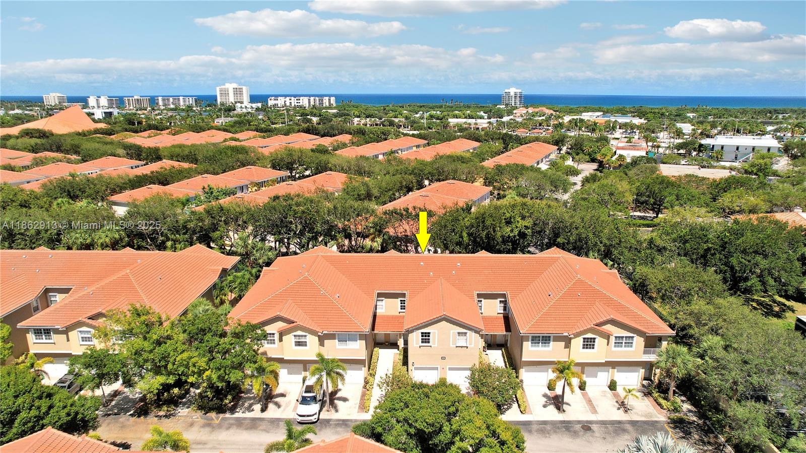 TEQUESTA TRACE CONDOMINIU - Residential