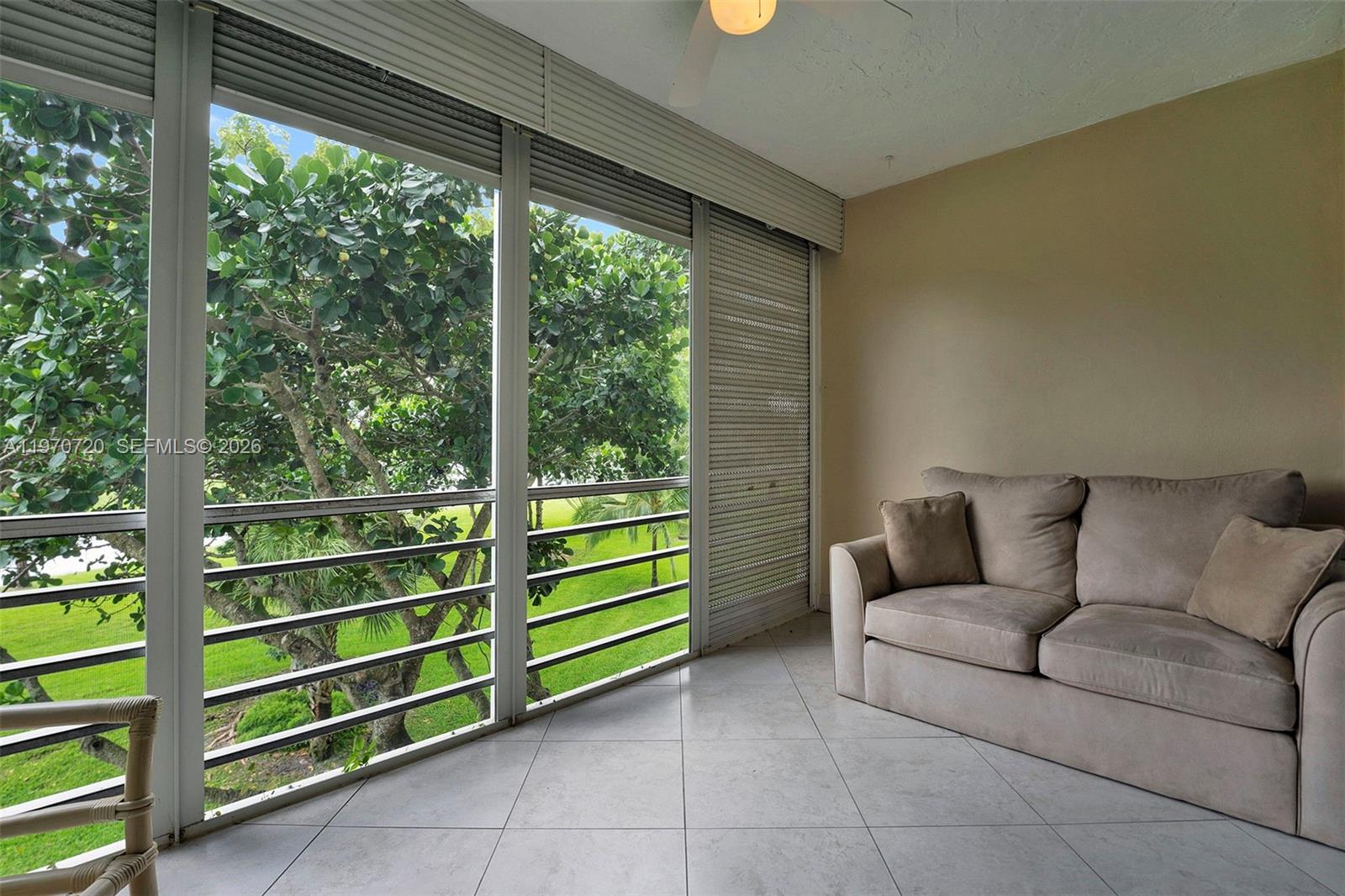 NO 38 PALM-AIRE COUNTRY C - Residential