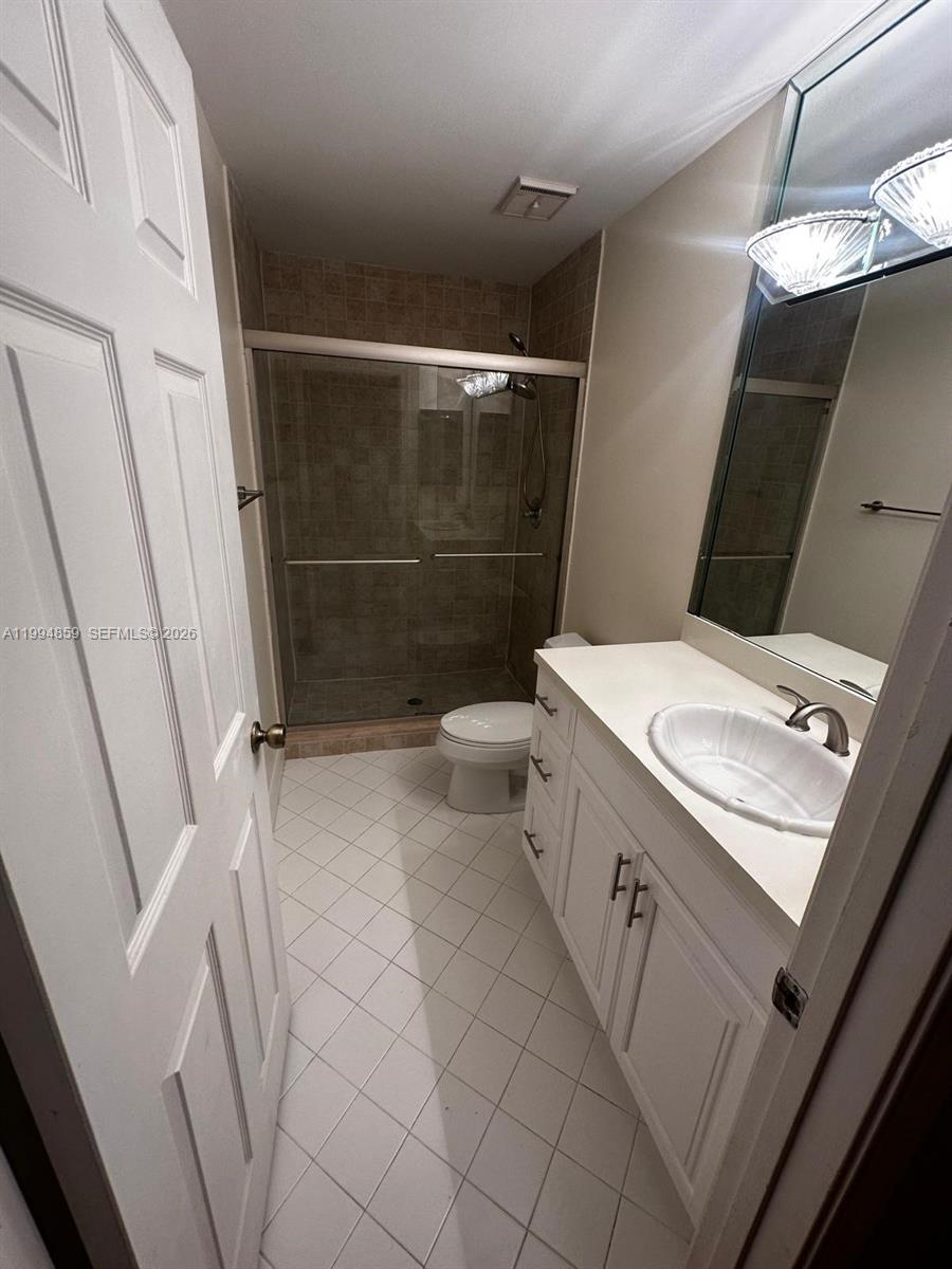 COURTYARDS AT BOCA II - Residential