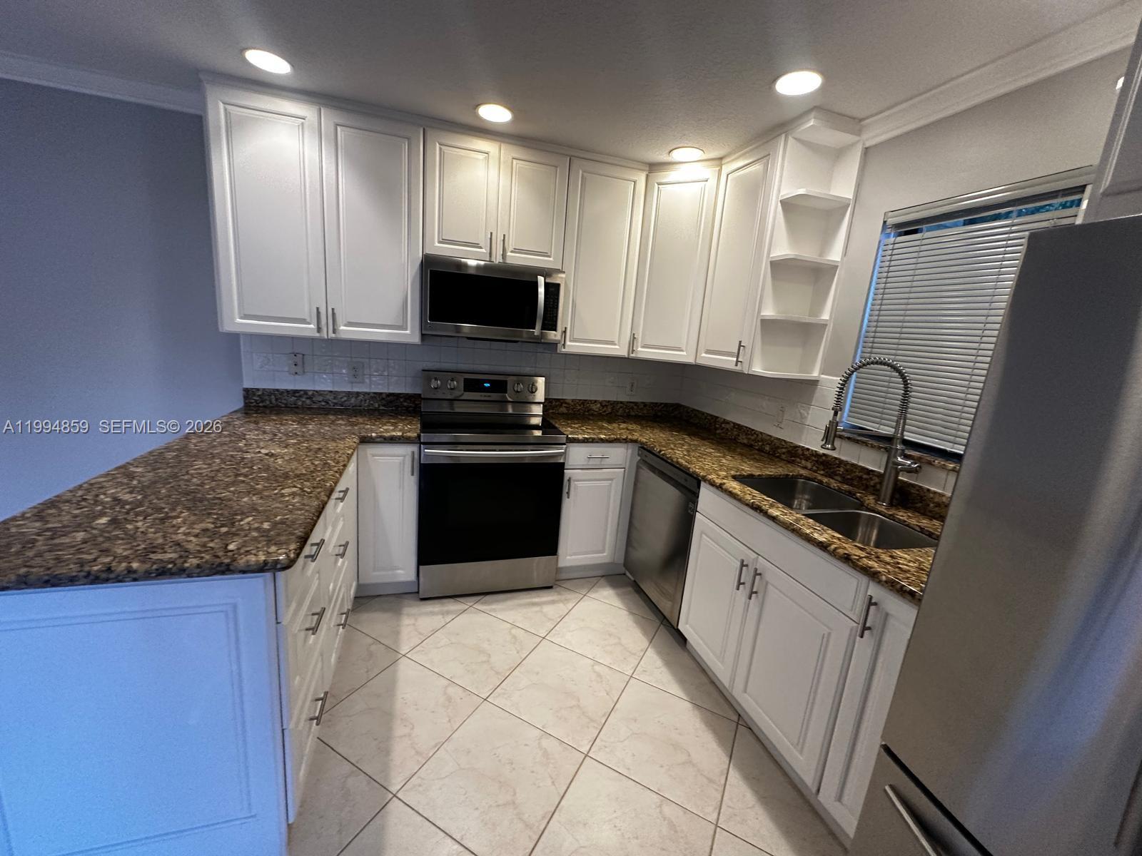 COURTYARDS AT BOCA II - Residential