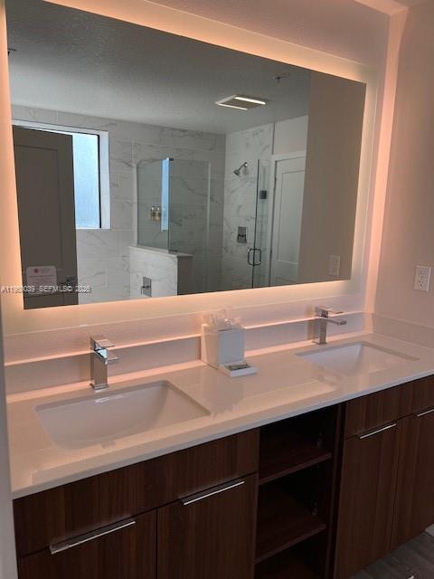 Grove Residence Condo II - Residential