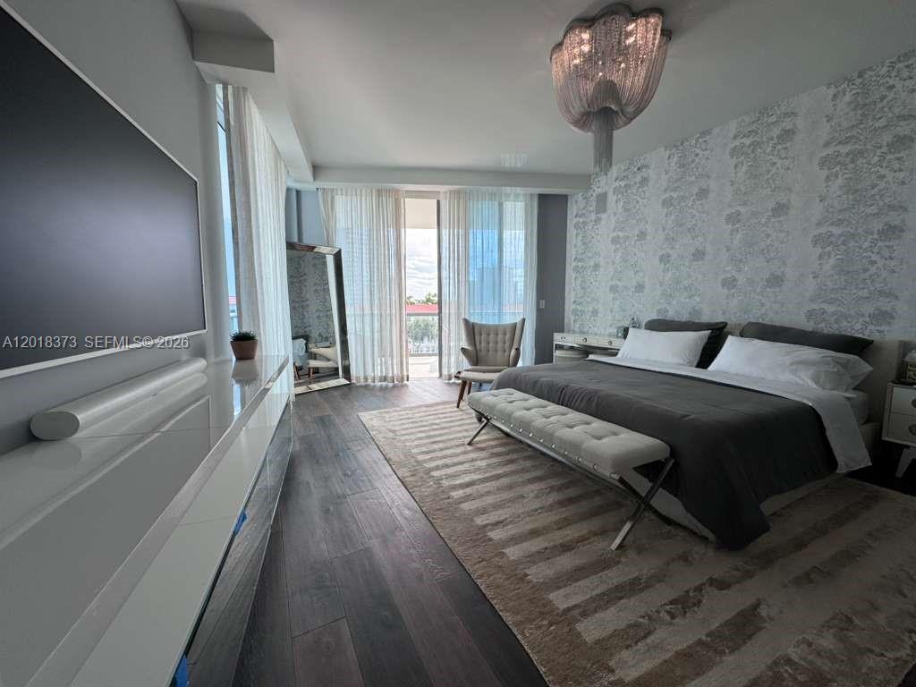 Echo Aventura - Residential