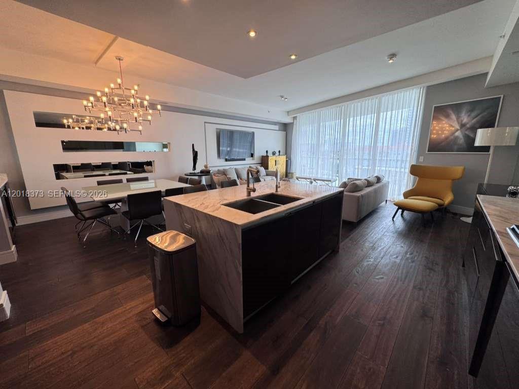 Echo Aventura - Residential
