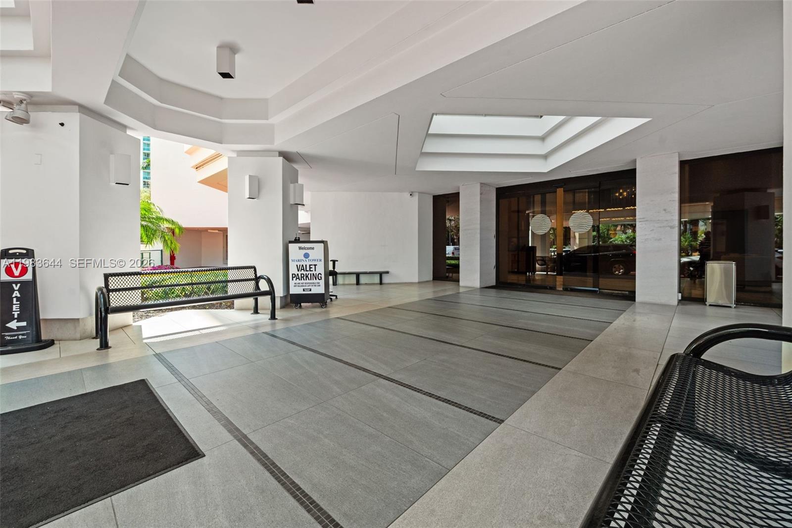 MARINA TOWER CONDO - Residential