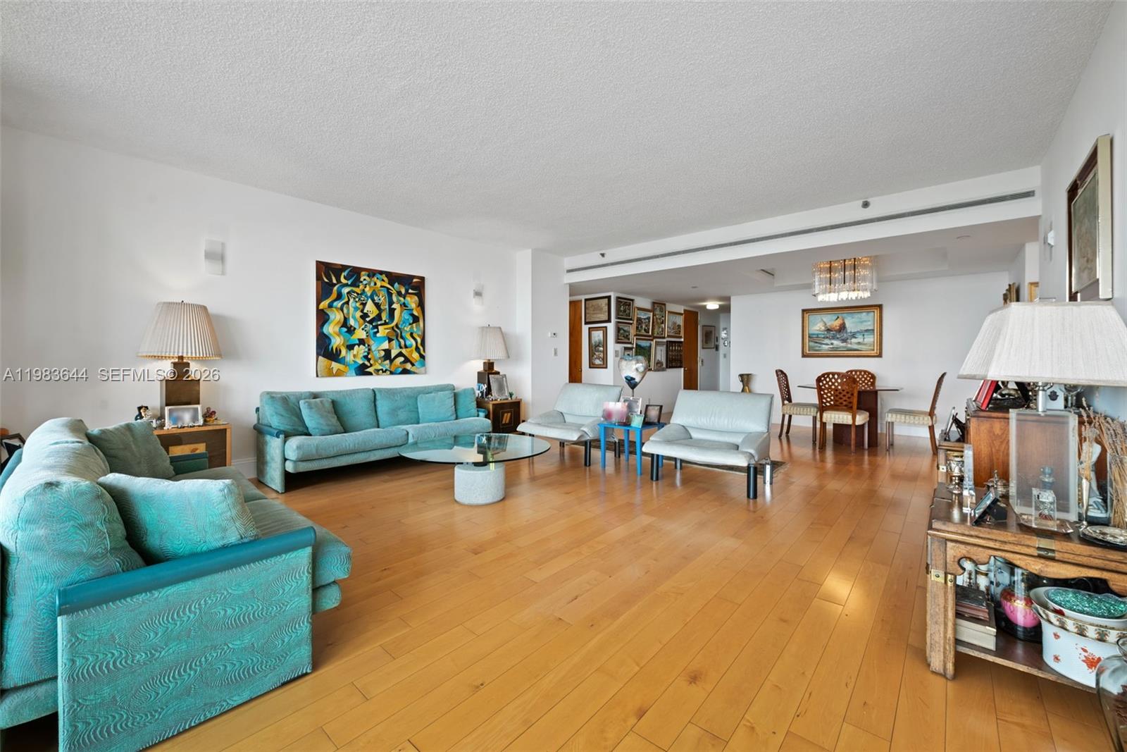 MARINA TOWER CONDO - Residential