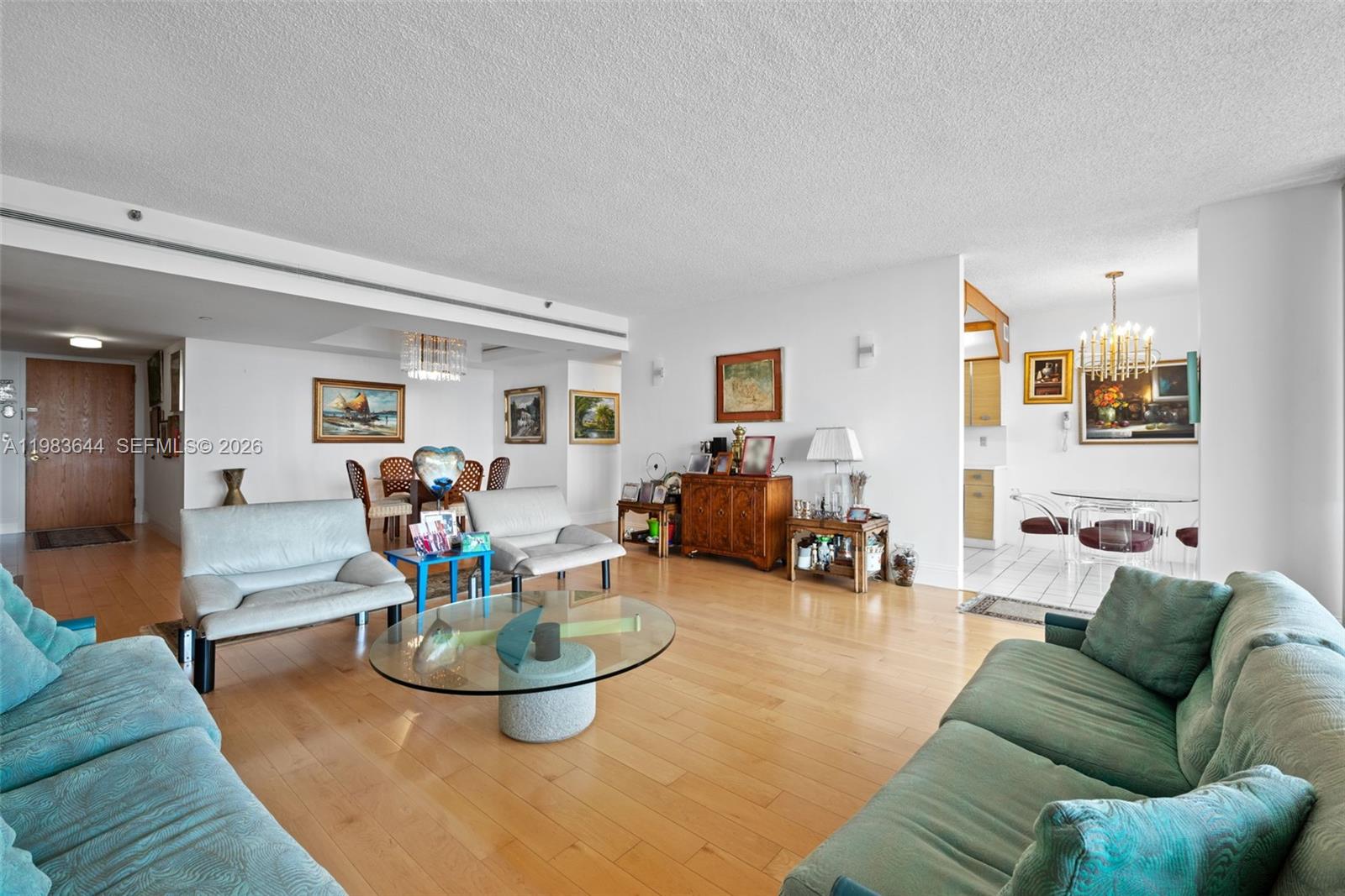 MARINA TOWER CONDO - Residential