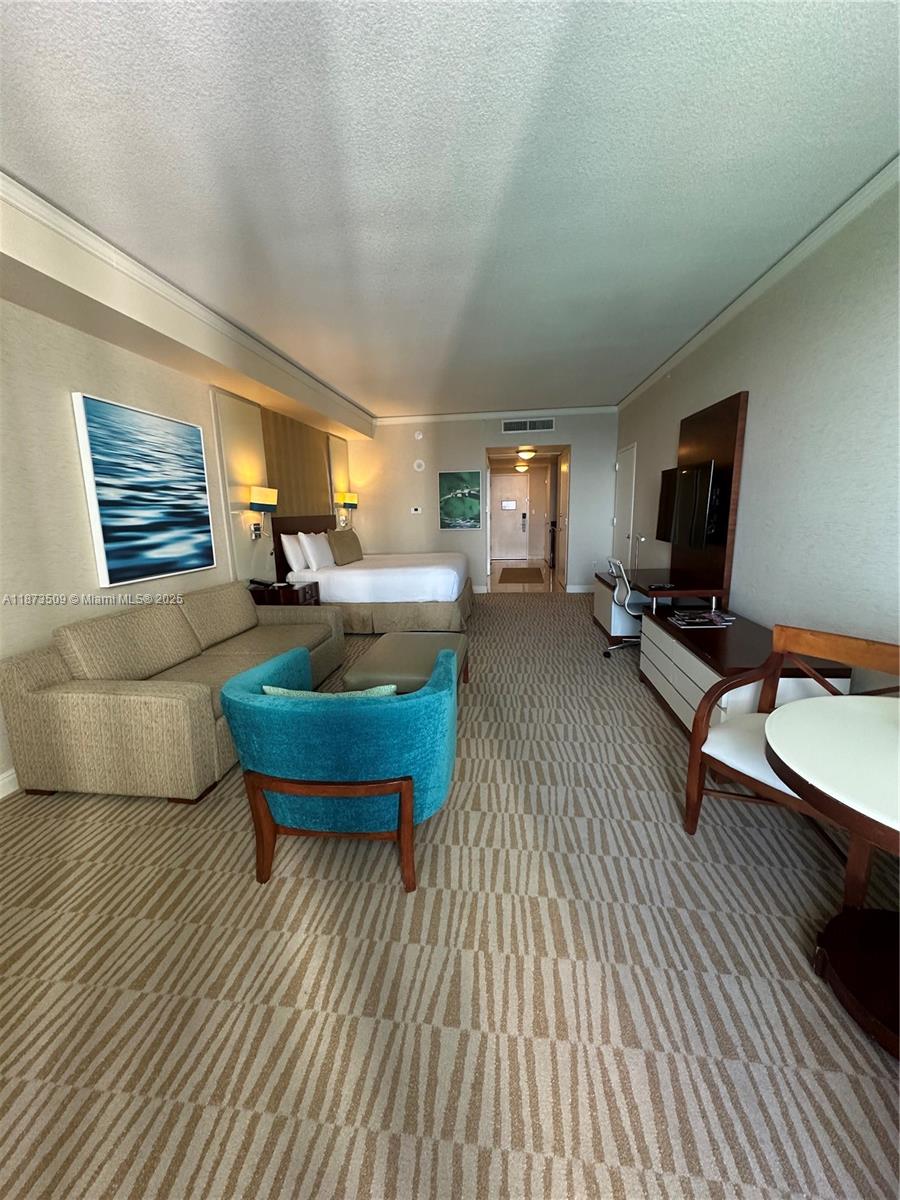 TRUMP INTERNATIONAL SONESA - Residential