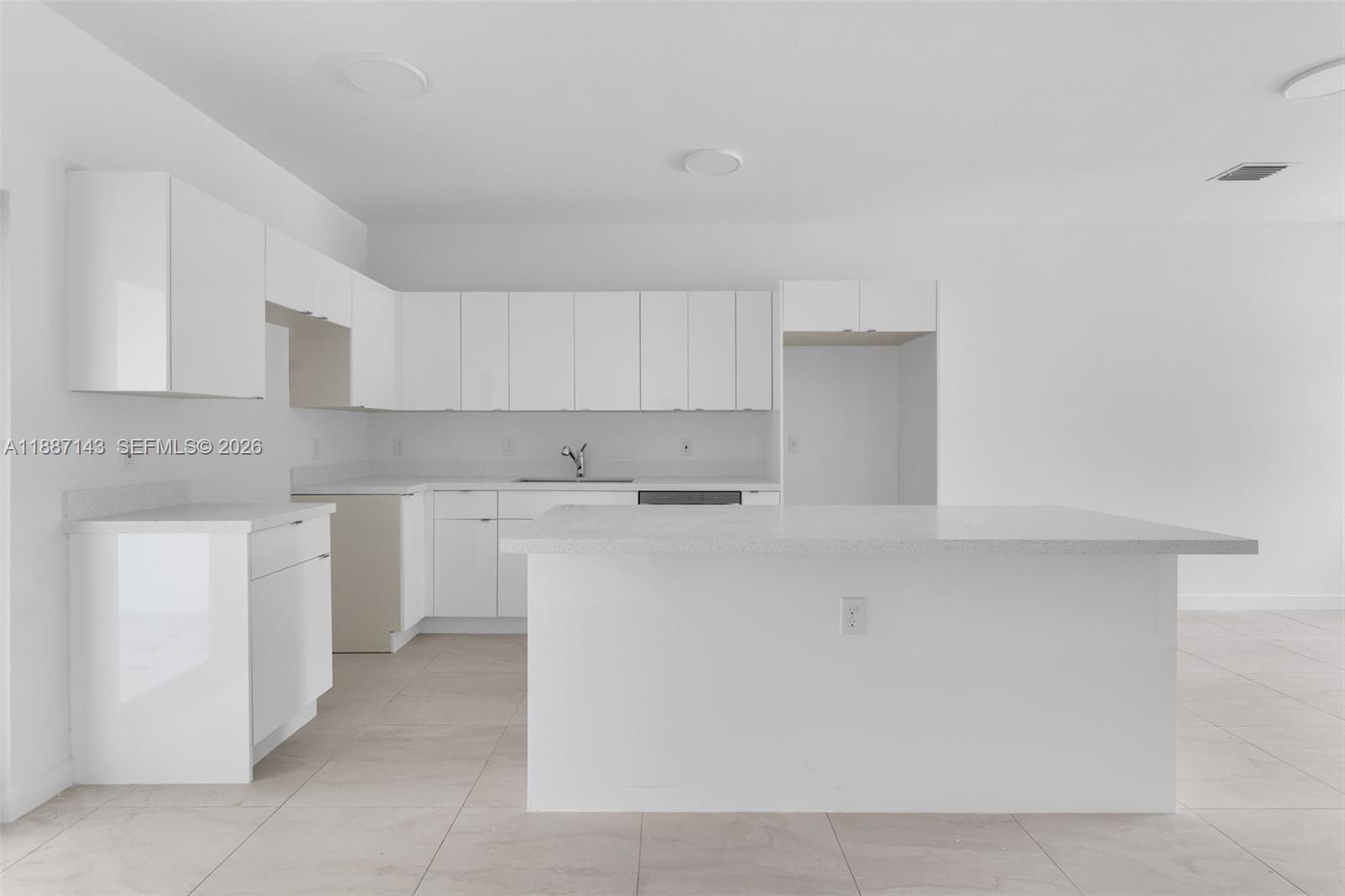 HIALEAH HEIGHTS - Residential