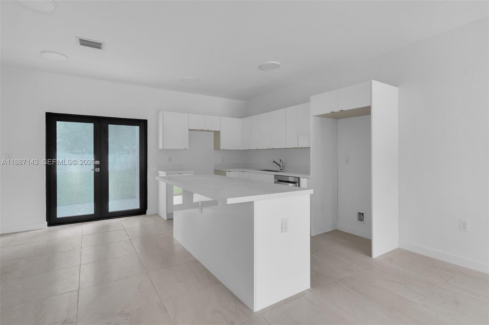 HIALEAH HEIGHTS - Residential