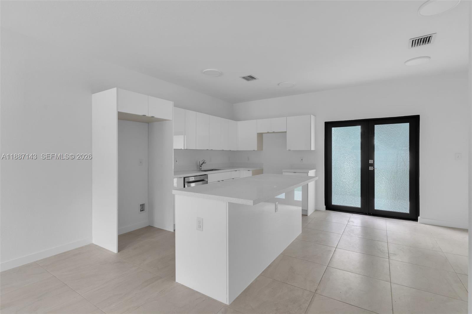 HIALEAH HEIGHTS - Residential