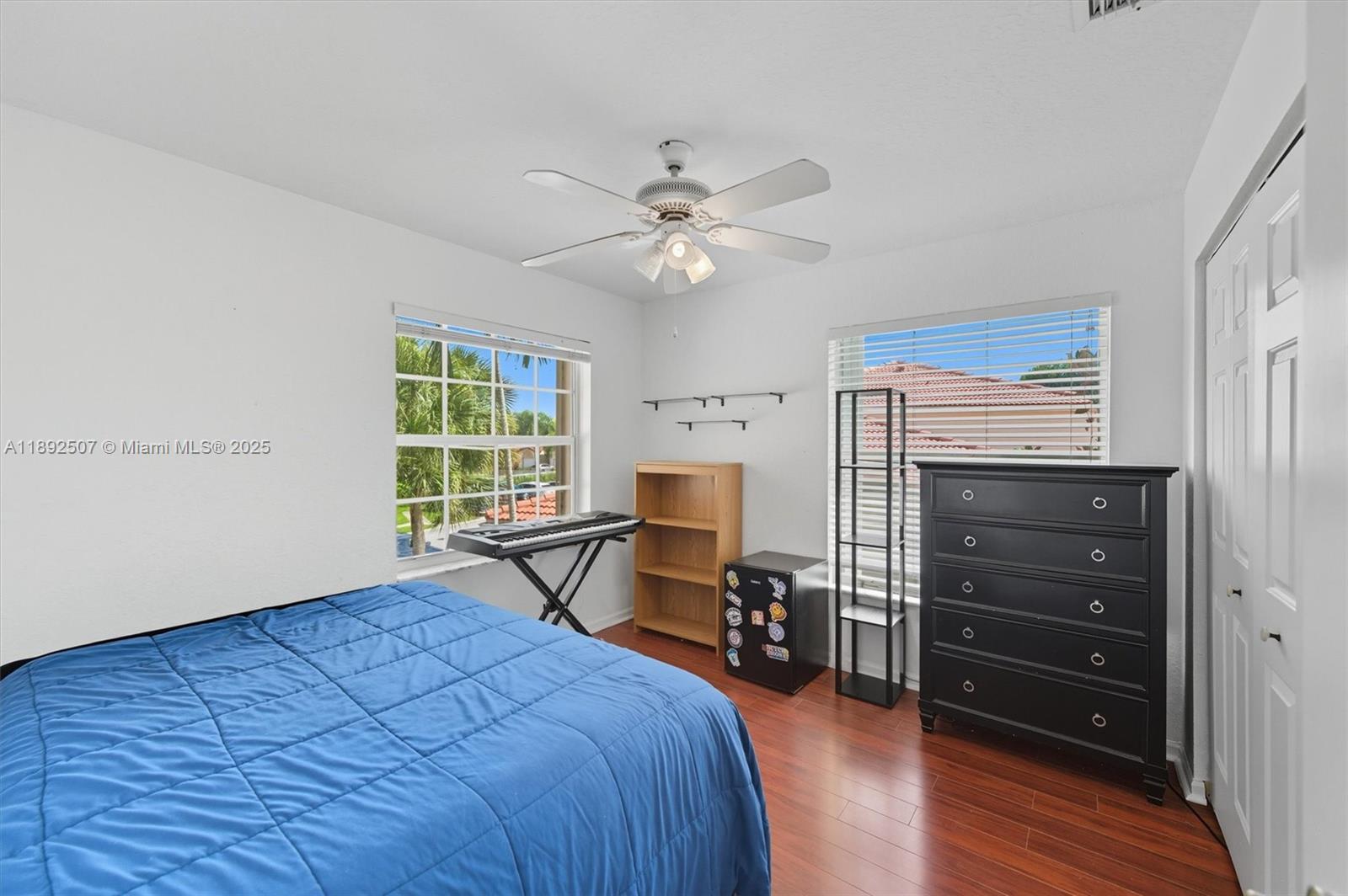 WYNDHAM LAKES EAST - Residential