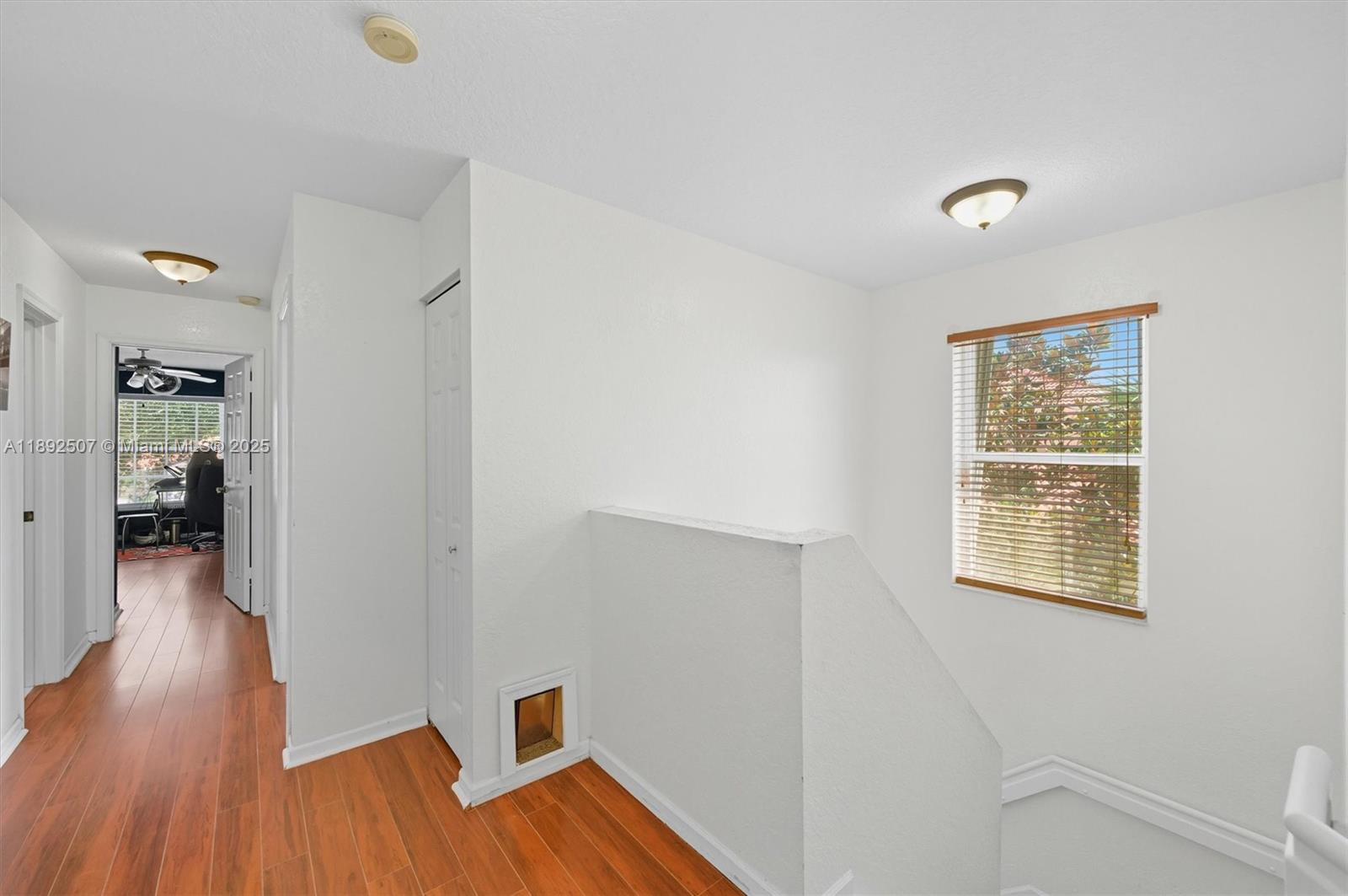 WYNDHAM LAKES EAST - Residential