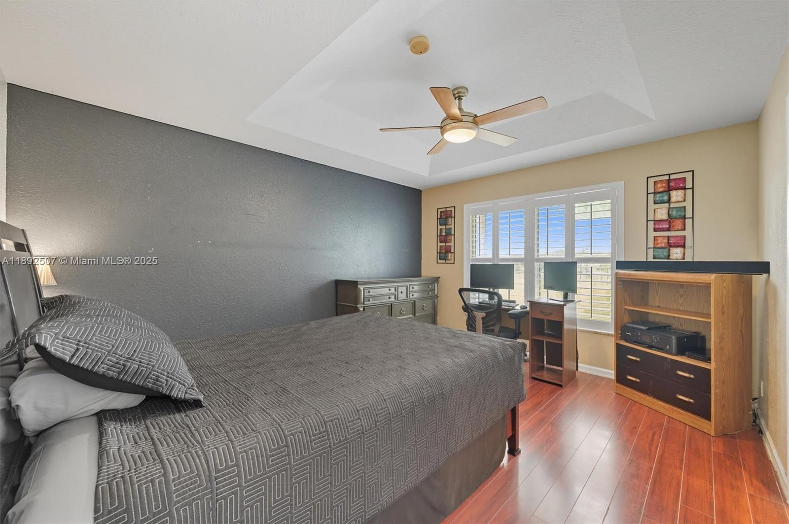 WYNDHAM LAKES EAST - Residential