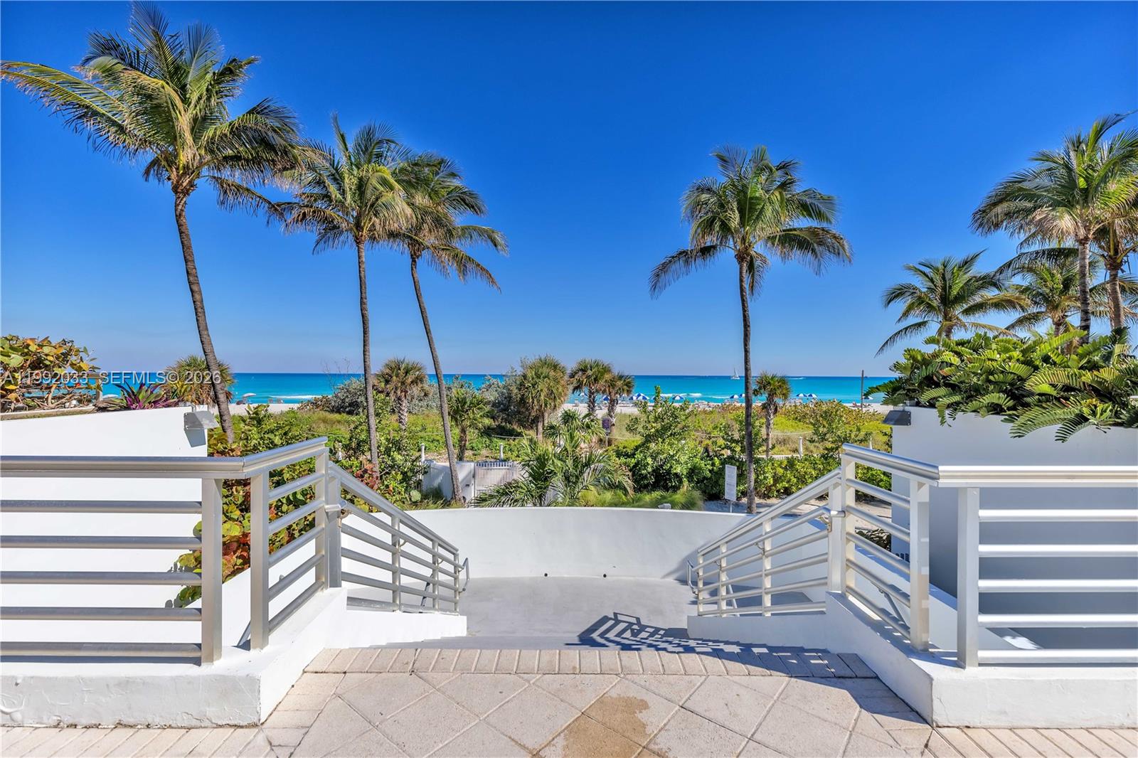 5161 Collins Ave 410