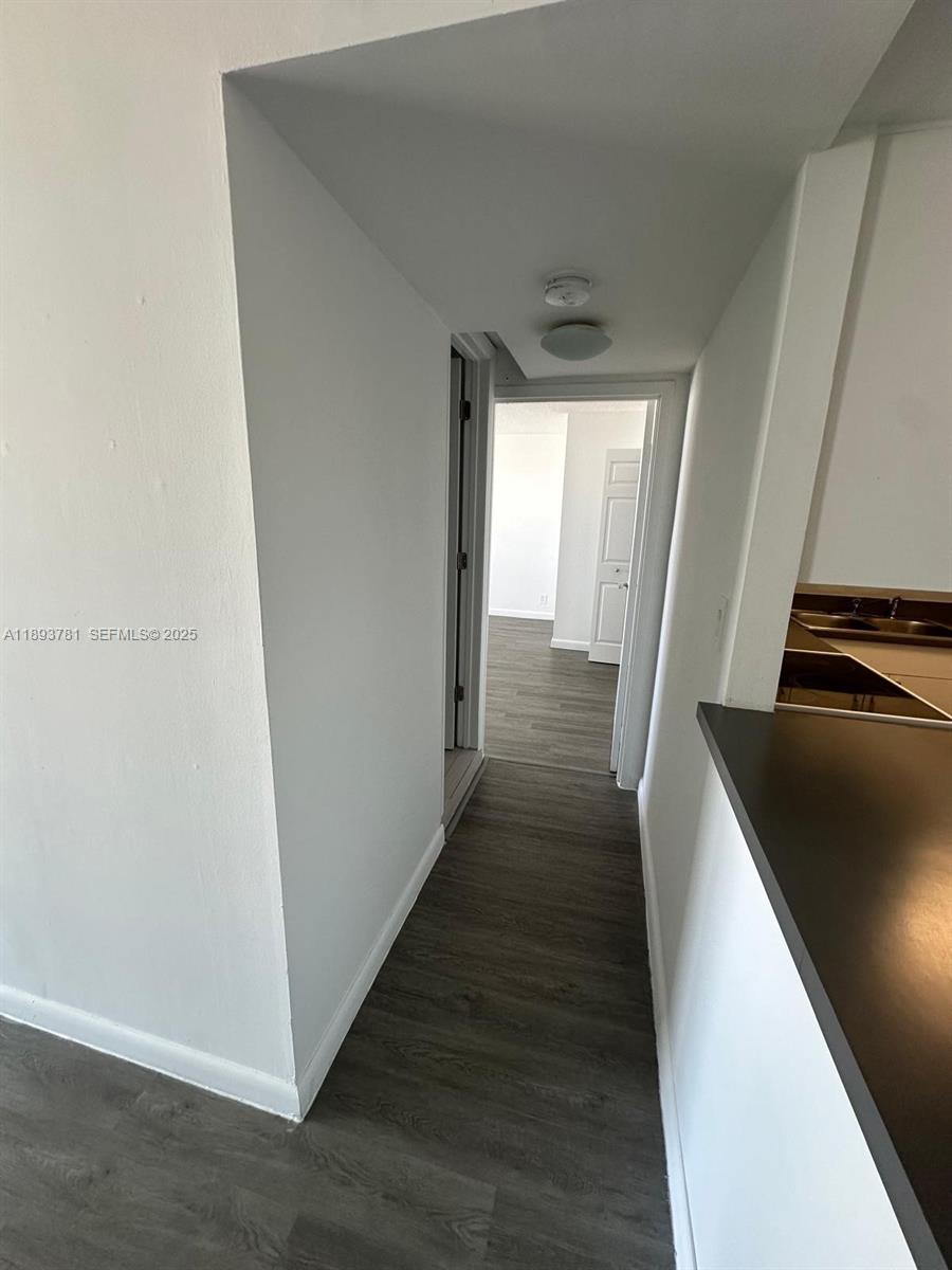 TOWER 1800 CONDO - Residential