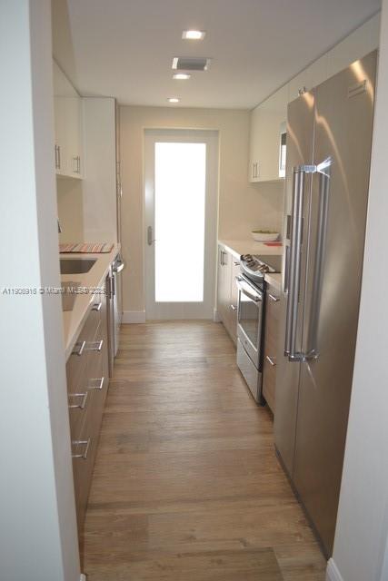 CAPE FLA CLUB CONDO CLUST - Residential