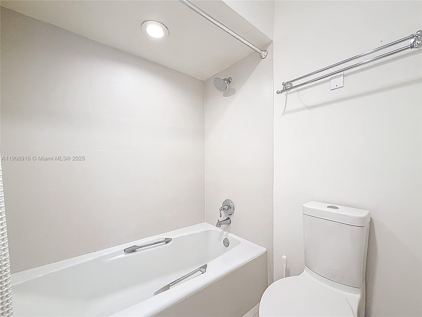 CAPE FLA CLUB CONDO CLUST - Residential