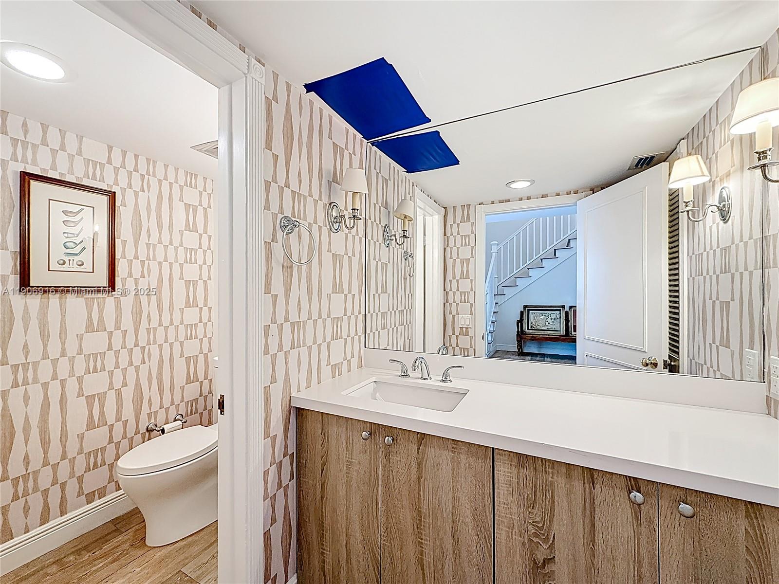 CAPE FLA CLUB CONDO CLUST - Residential