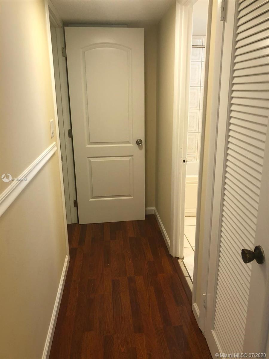 PARKSIDE TOWERS CONDO - Residential