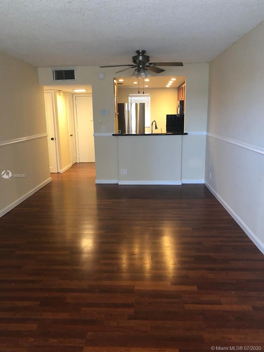 PARKSIDE TOWERS CONDO - Residential