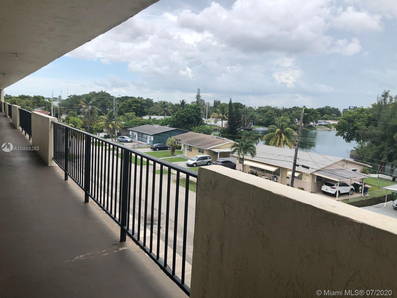 PARKSIDE TOWERS CONDO - Residential