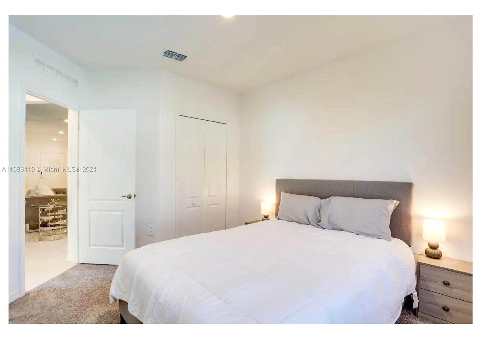 PORT ST LUCIE SECTION 5 - Residential