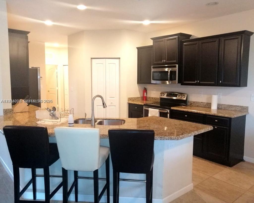 12782 SW 184th Ter 12782