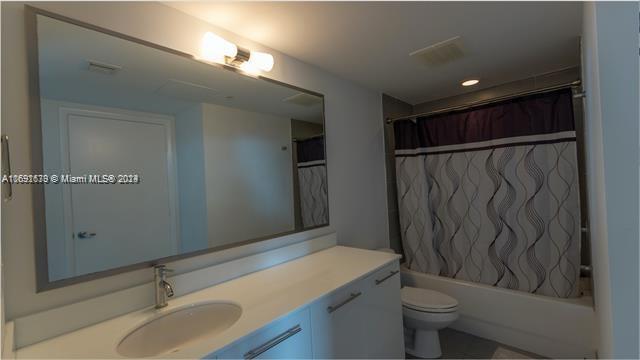 MINT CONDO - Residential
