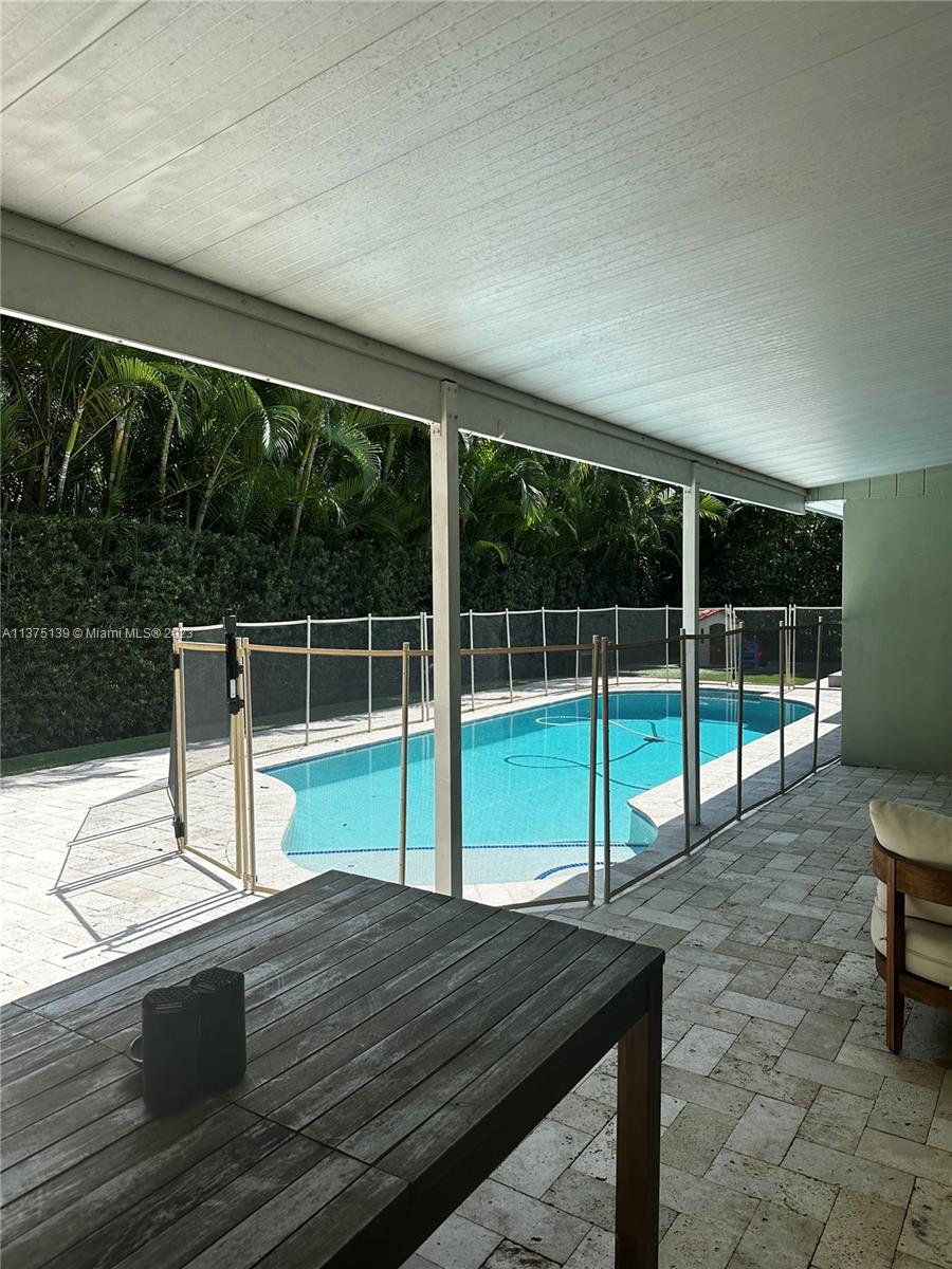CORAL GABLES RIVIERA SEC - Residential Lease