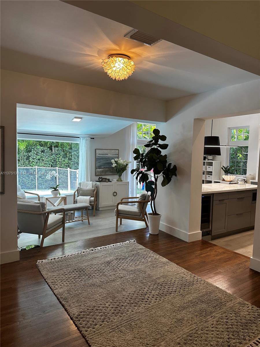 CORAL GABLES RIVIERA SEC - Residential Lease