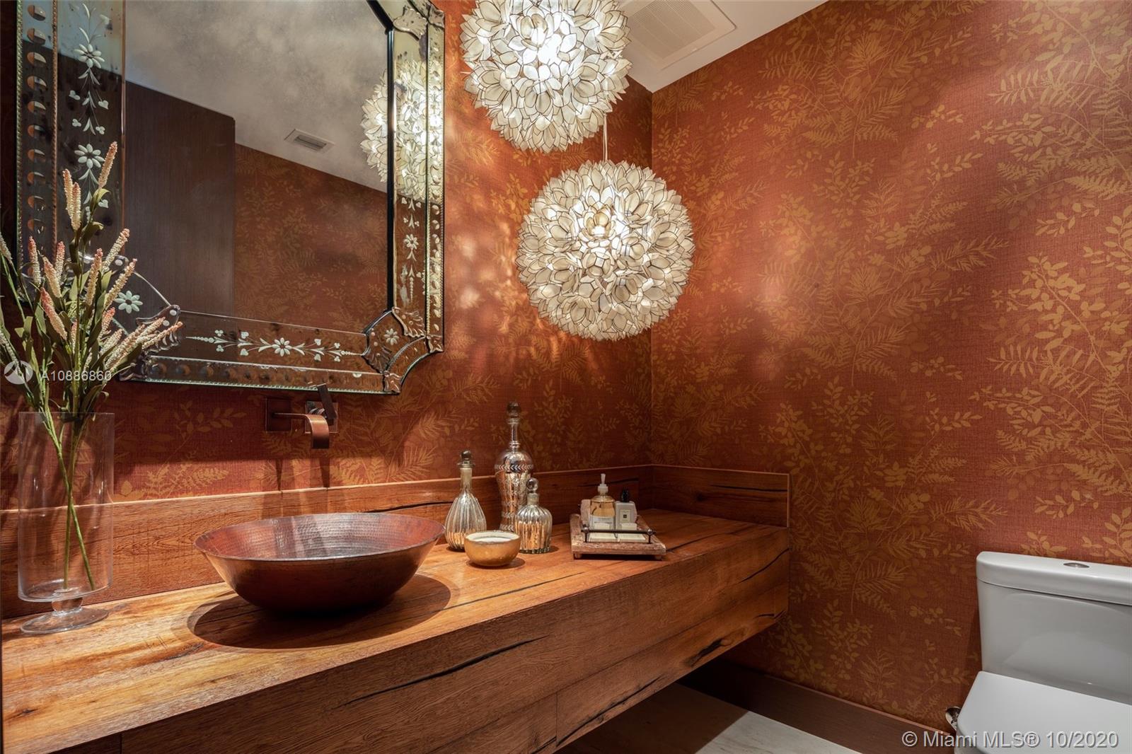 REGALIA CONDO - Residential