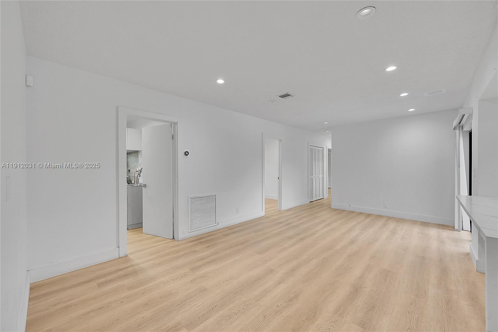 WOODLANDS SEC TWO-PHASE O - Residential