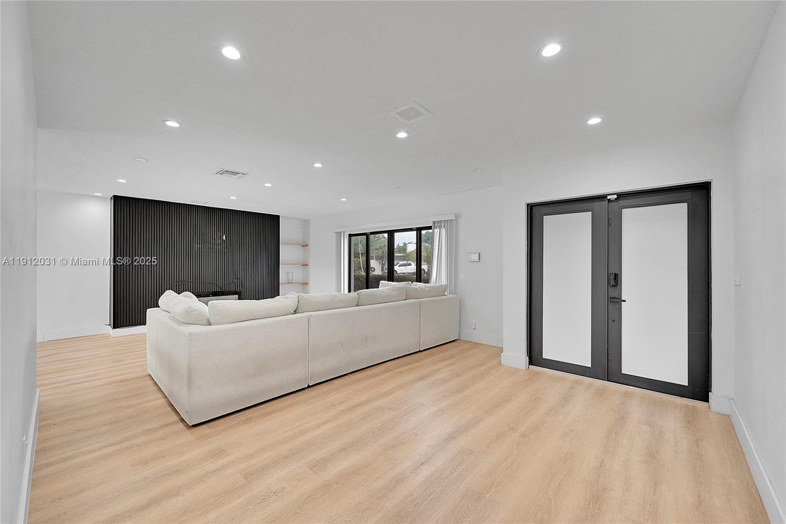 WOODLANDS SEC TWO-PHASE O - Residential