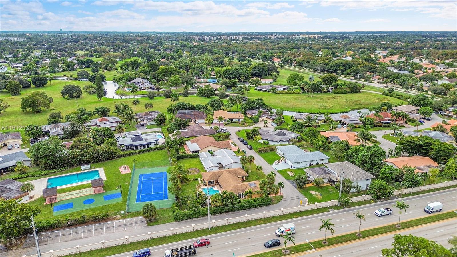 WOODLANDS SEC TWO-PHASE O - Residential