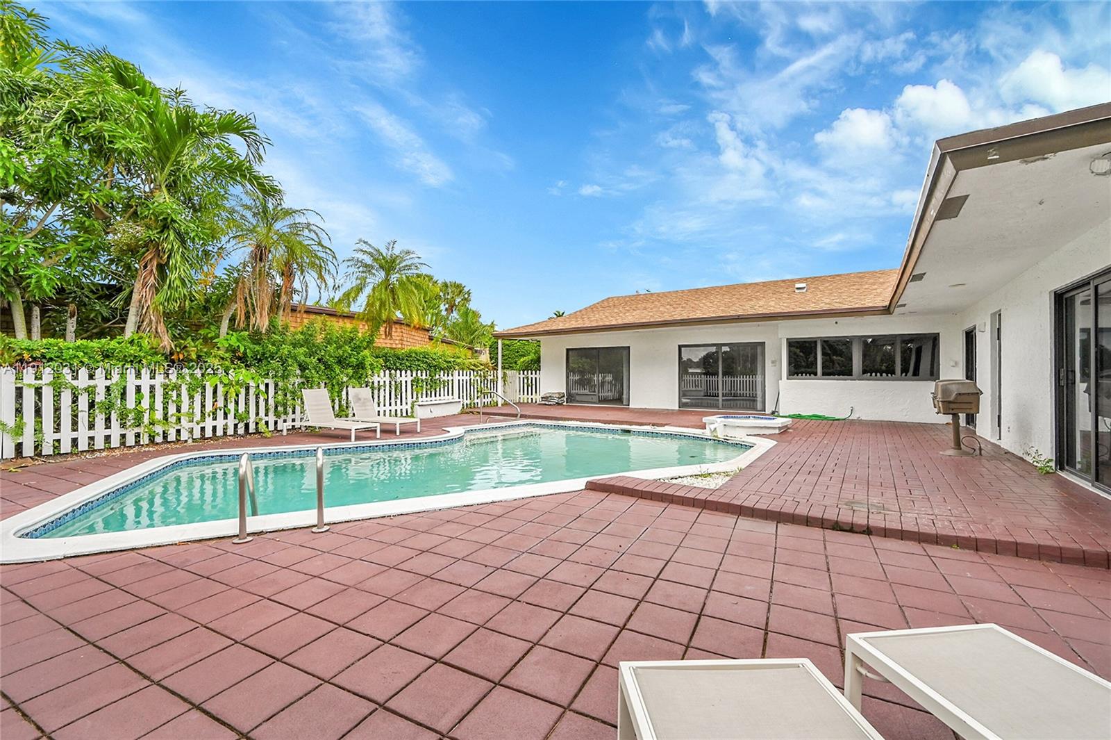 WOODLANDS SEC TWO-PHASE O - Residential