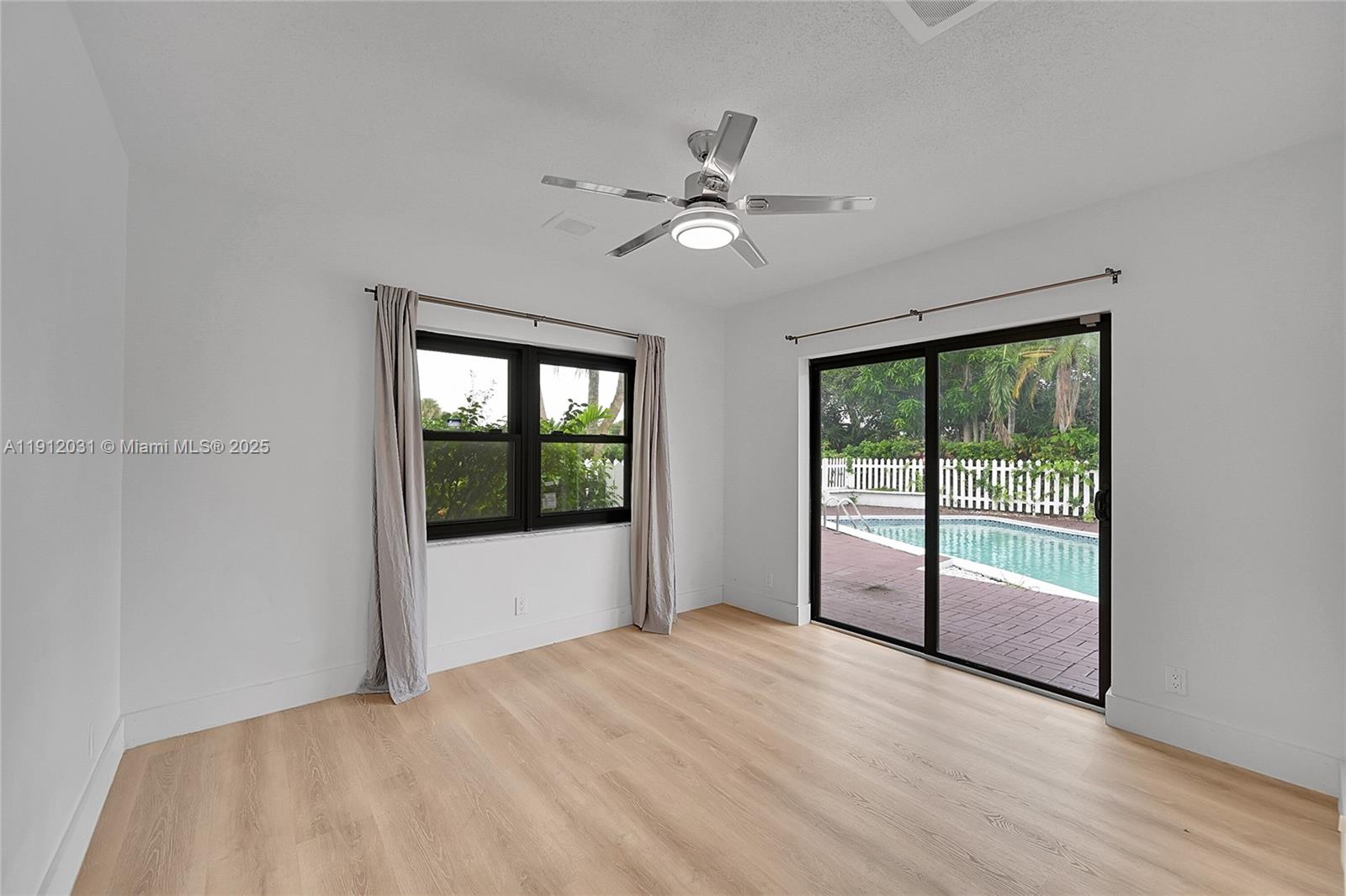 WOODLANDS SEC TWO-PHASE O - Residential