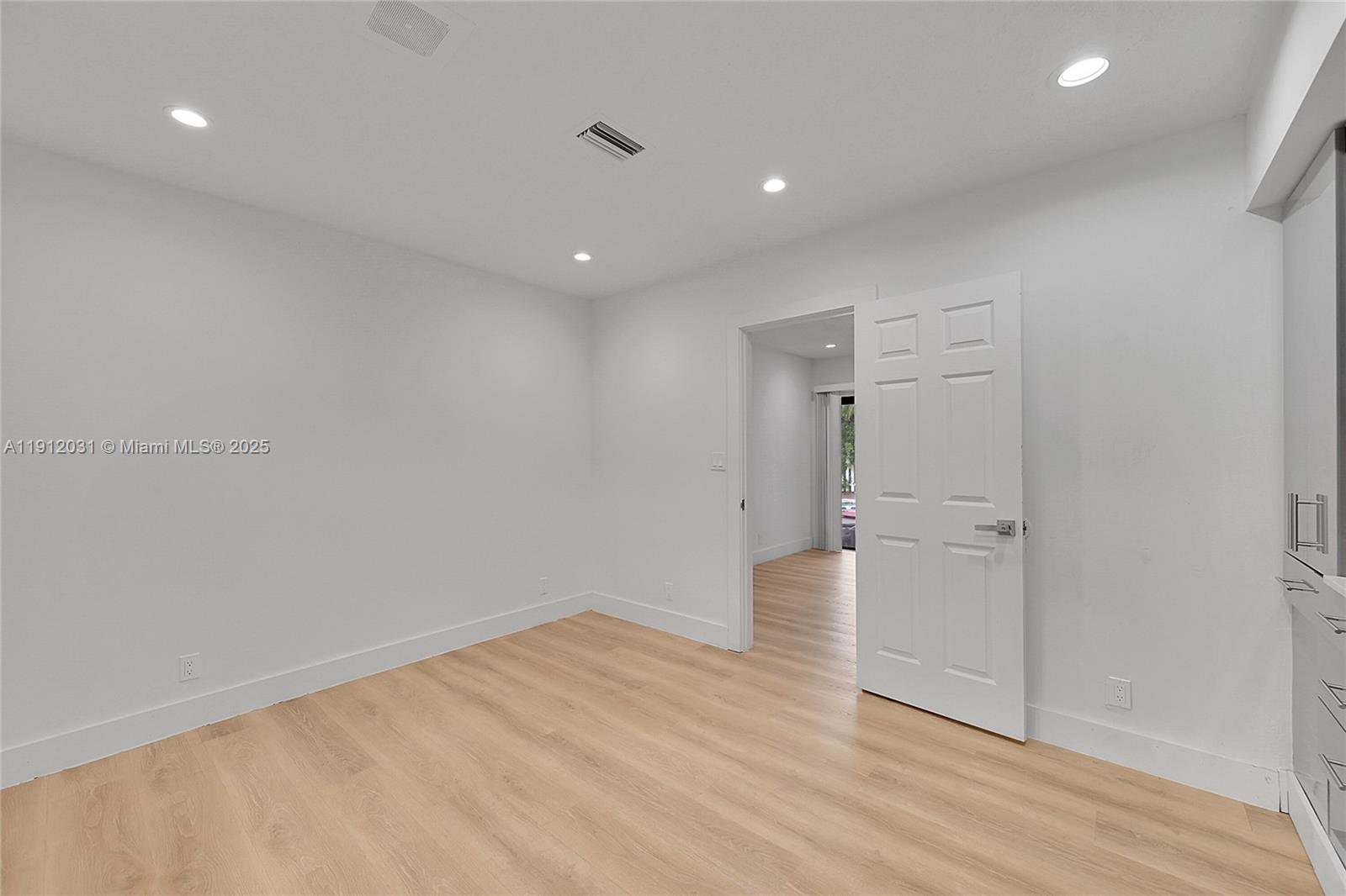 WOODLANDS SEC TWO-PHASE O - Residential