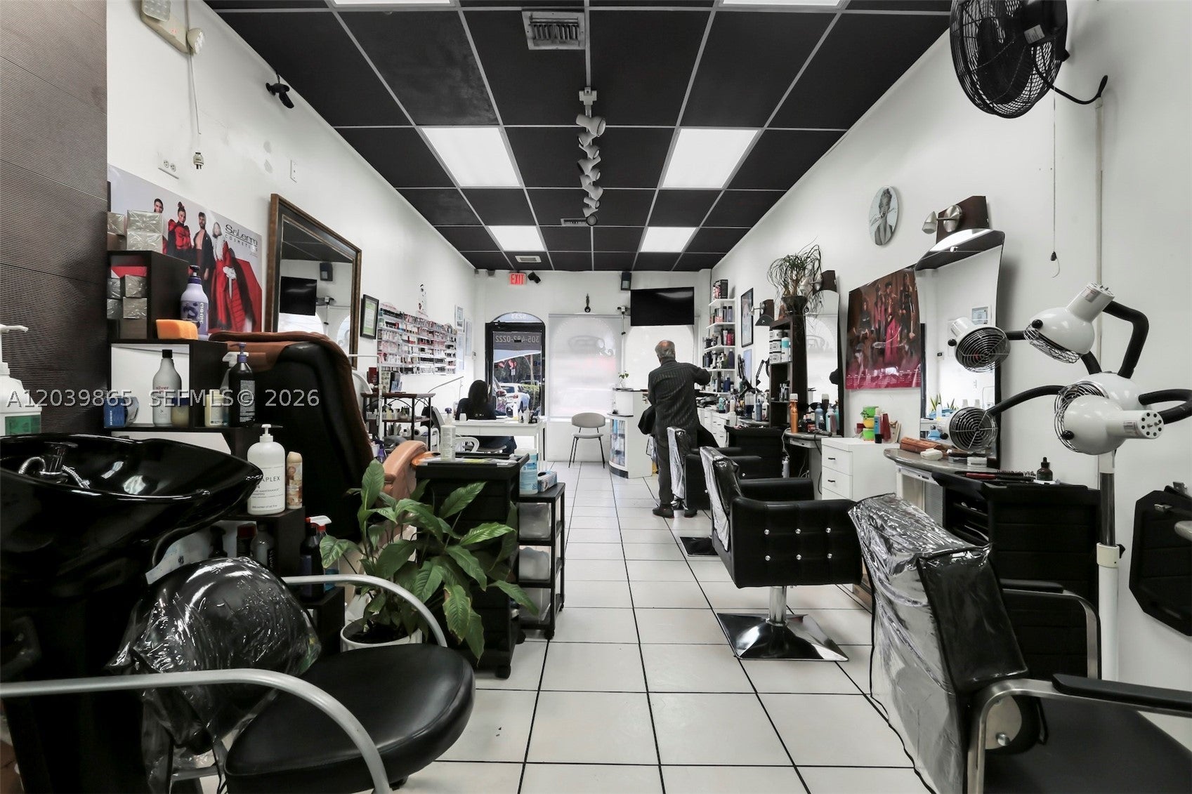 5233 NW 79th Ave