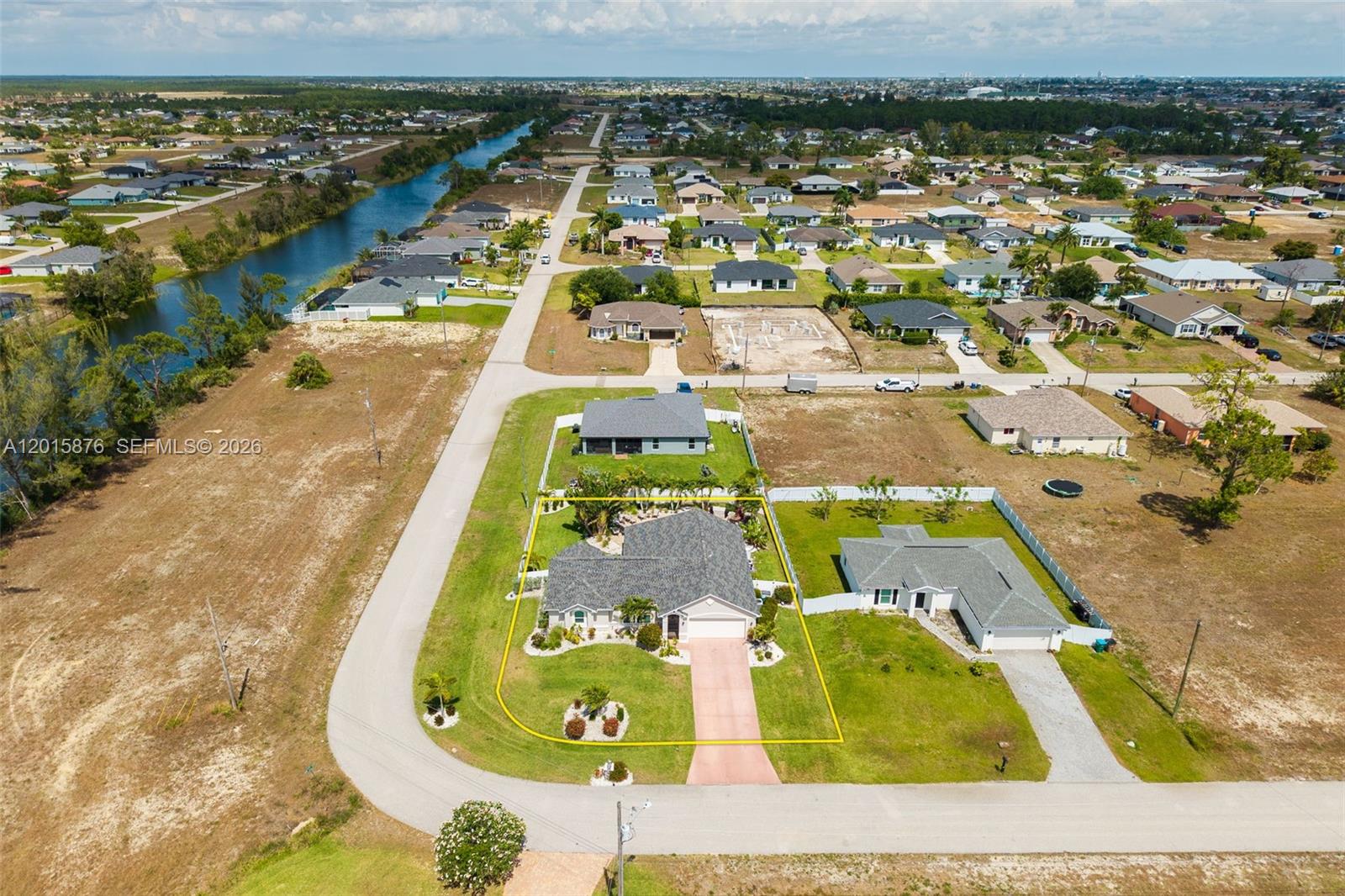 CAPE CORAL - Residential