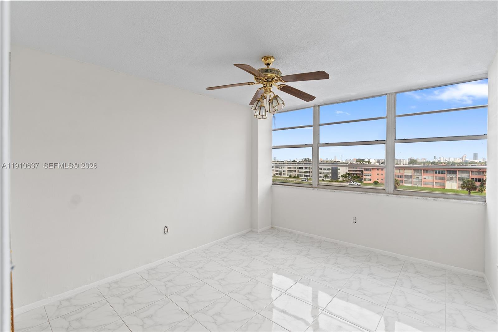 BUCKLEY TOWERS CONDO - EA - Residential