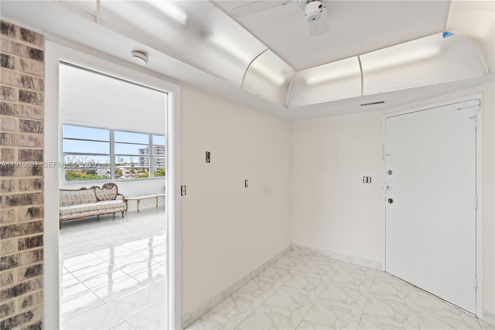 BUCKLEY TOWERS CONDO - EA - Residential