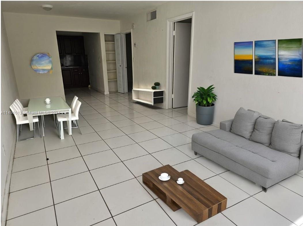 LAKE ORLEANS EAST - Residential Lease